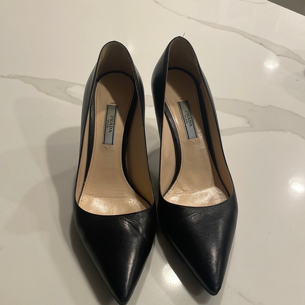 Prada black pumps - size 37.5 with box, great condition